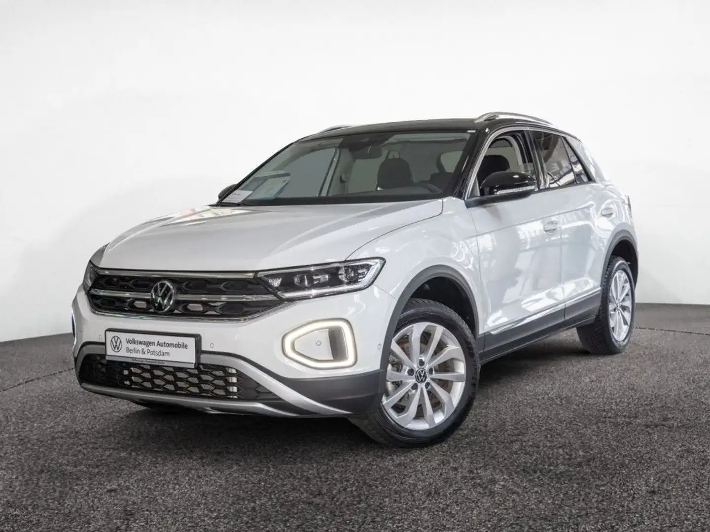 Volkswagen T-Roc 1.5 TSI DSG Style AHK LED Navi Sitzhzg. Weiß - 2