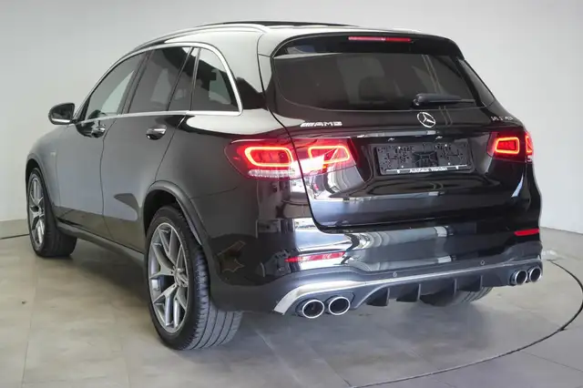 Mercedes-Benz GLC view 4