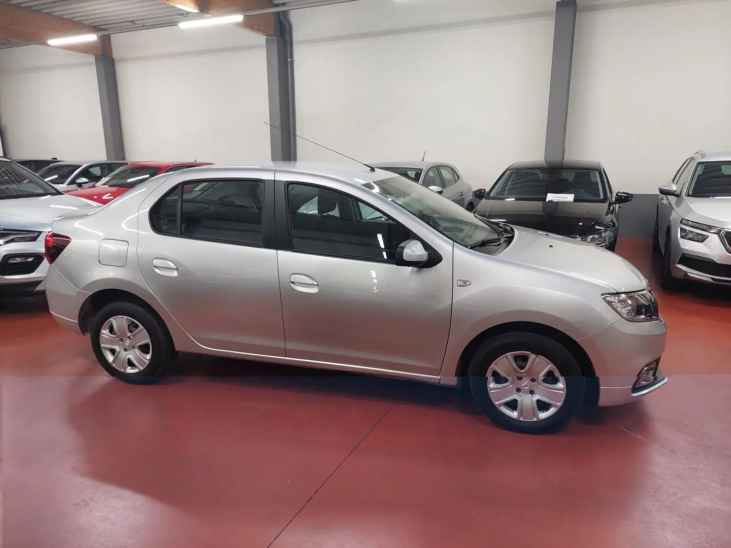 Dacia Logan 0.9 TCe Lauréate + CLIMA + BLUETOOTH + Garantie Gris - 2