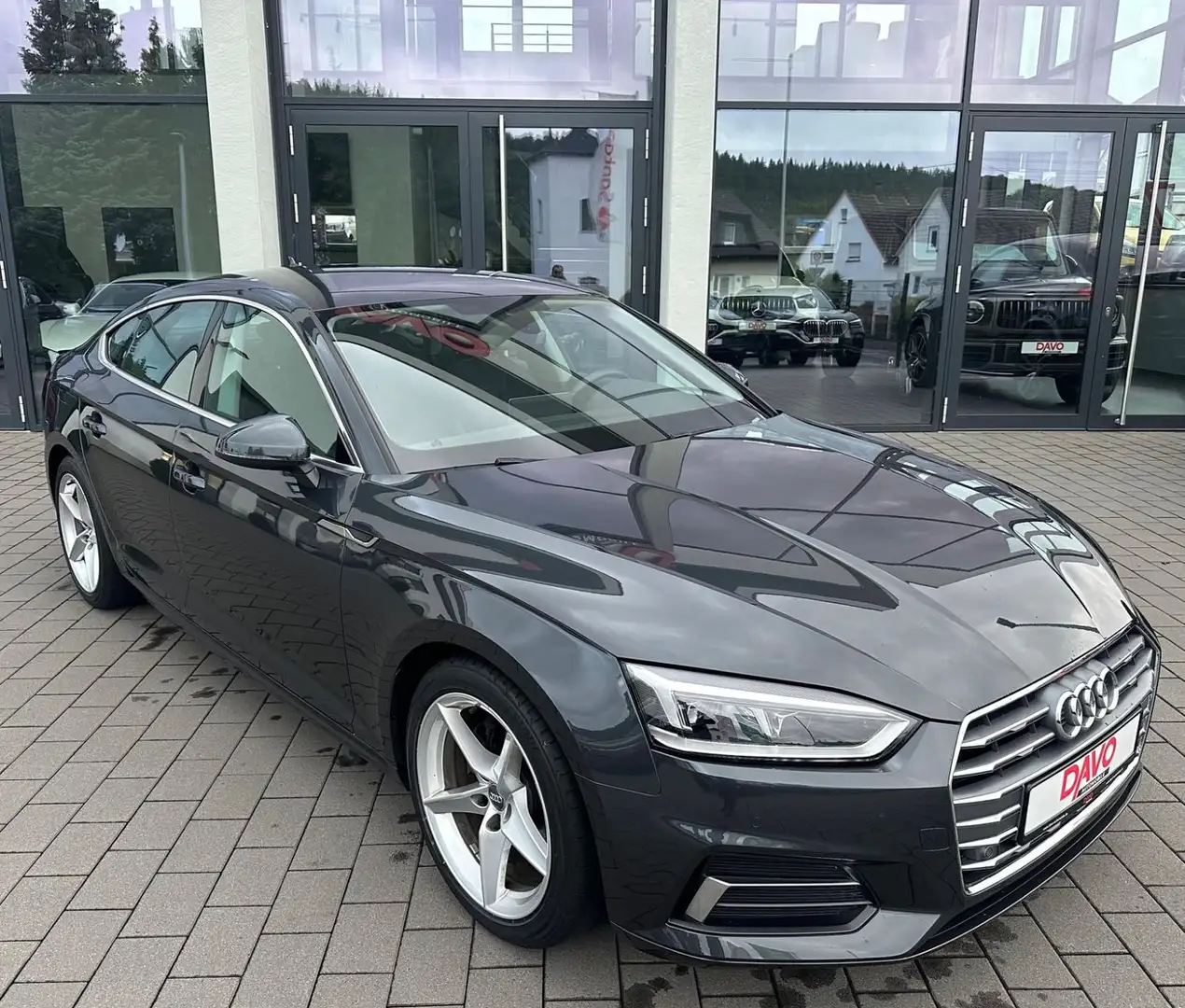Audi A5 Sportback 2.0 TSI sport/virtual cockpit/LED Grau - 2