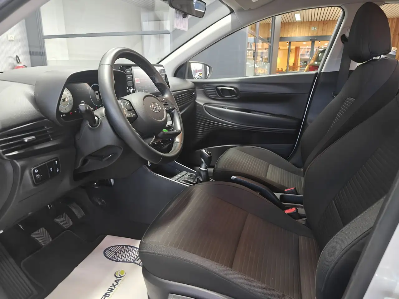 Hyundai i20 T-GDI Twist *PDC/APP Connect / Camera* 8
