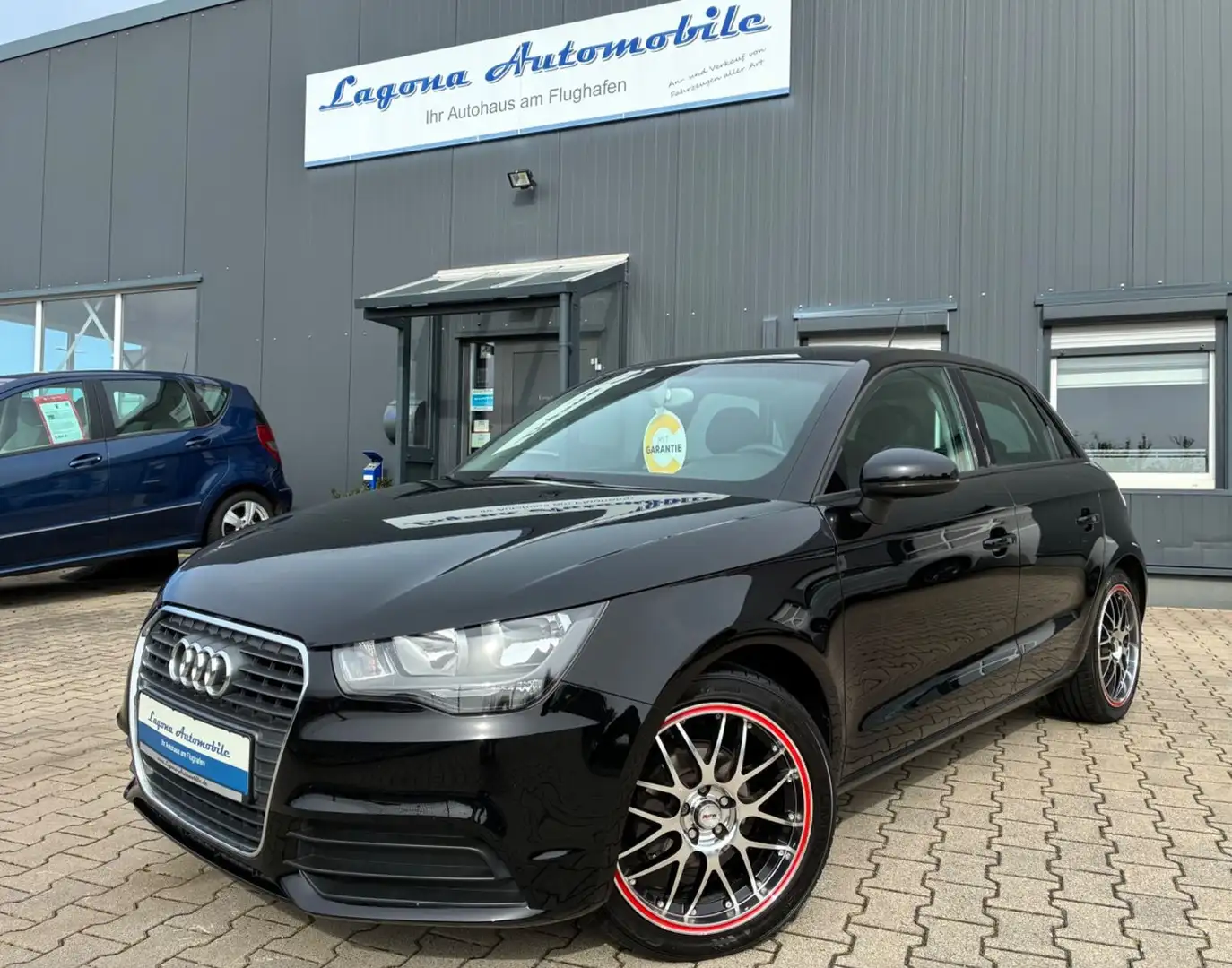 Audi A1 1.2 TFSI Sportback *HU/INSPEKTION NEU* Black - 1