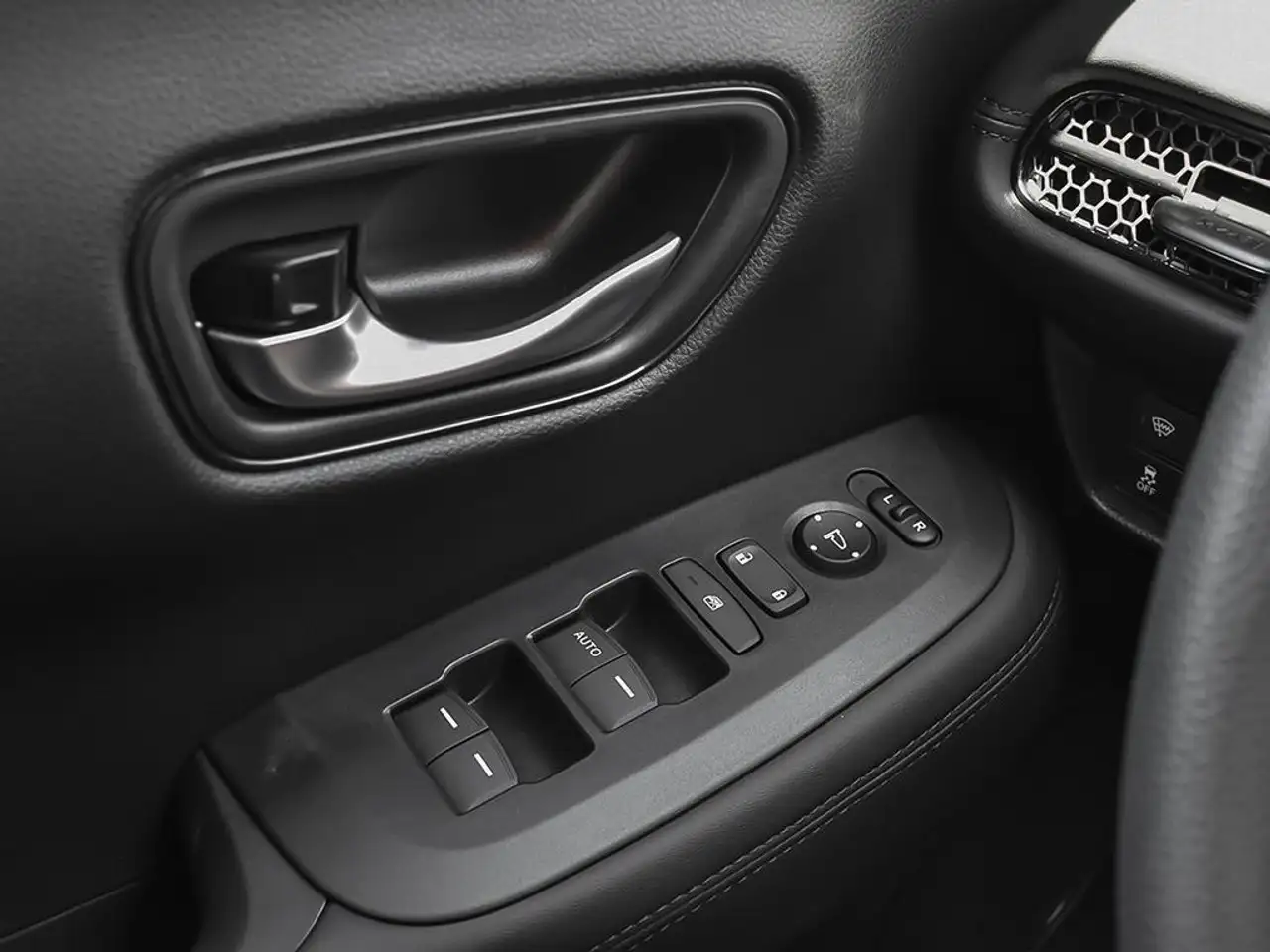 Honda HR-V снимка Honda HR-V
