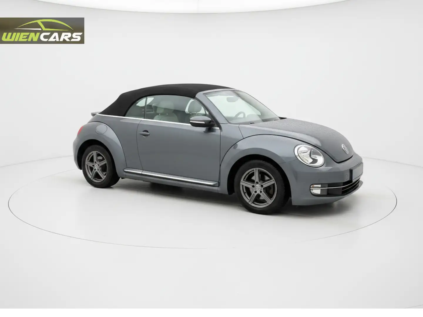 Volkswagen Beetle Cabrio 1.6 TDI DSG BlueMotion Design Grau - 1