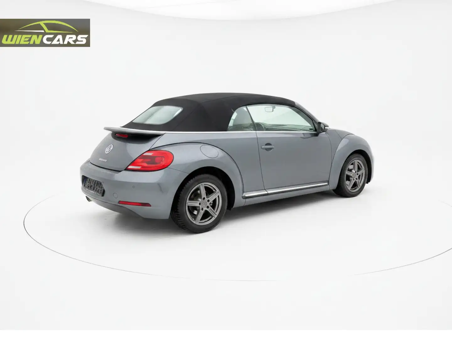 Volkswagen Beetle Cabrio 1.6 TDI DSG BlueMotion Design Grau - 2