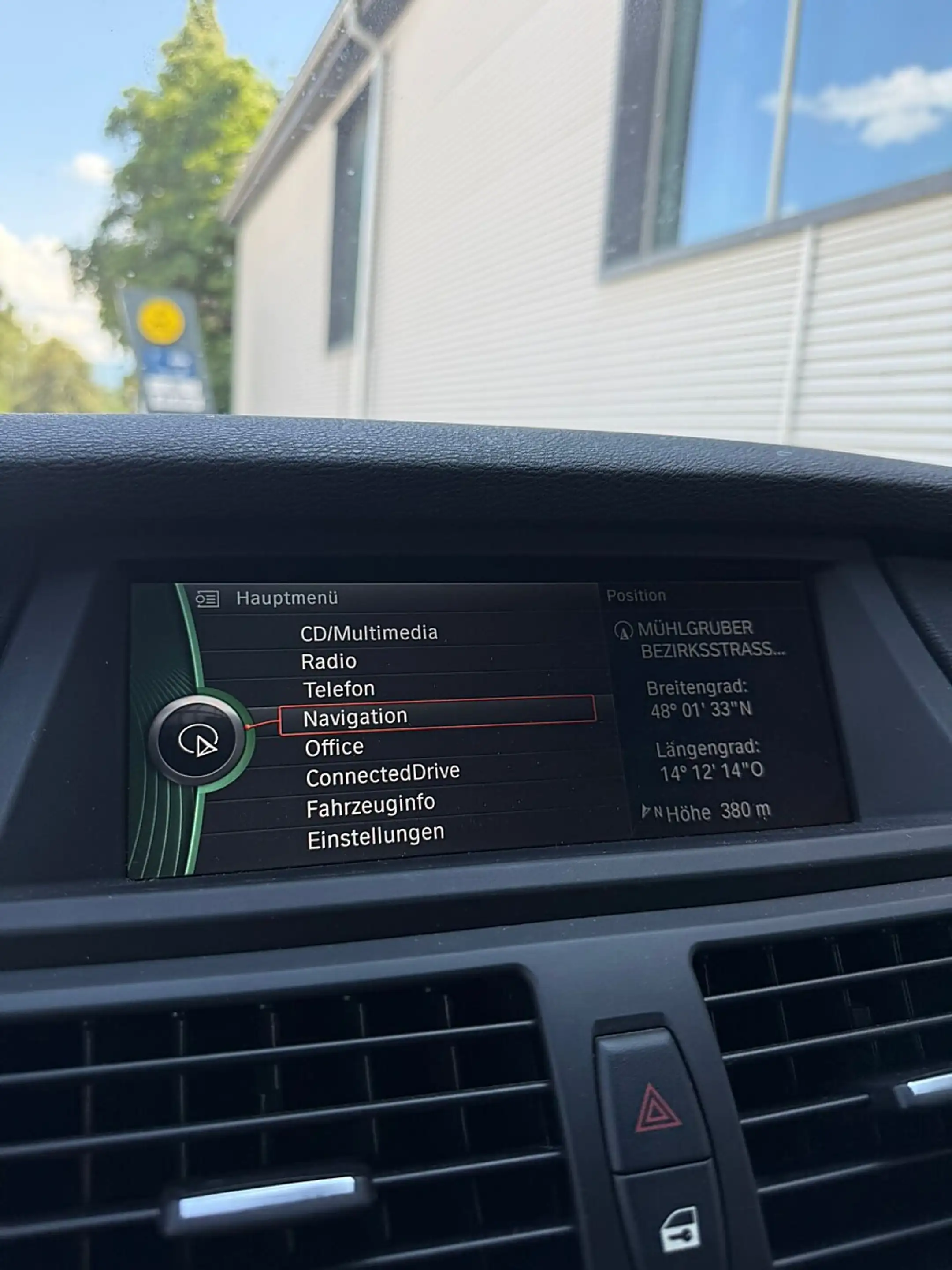 BMW X6 -Reihe xDrive40d — photo 14