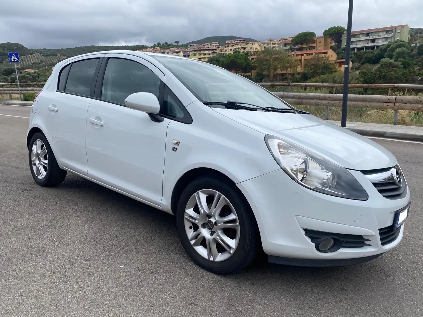 Opel Corsa 1.3 CDTI 95 CV MOLTO BELLA Bianco - 1