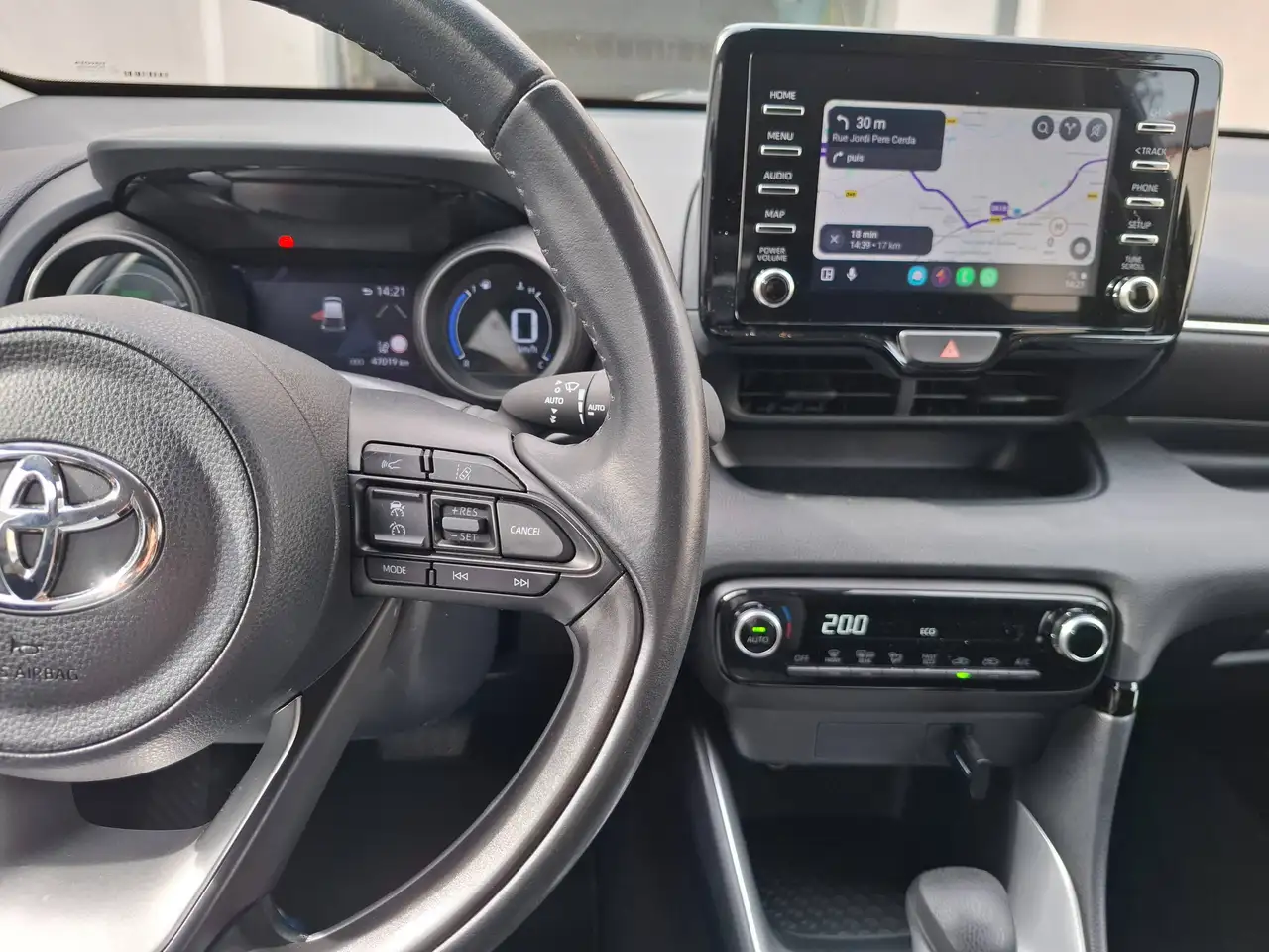 Toyota Yaris Yaris — photo 7
