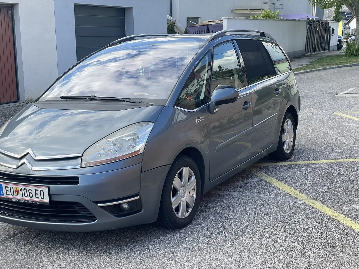 Citroen C4 Picasso 2.0 HDi FAP 7-Sitzer Aut. Exclusive - 2