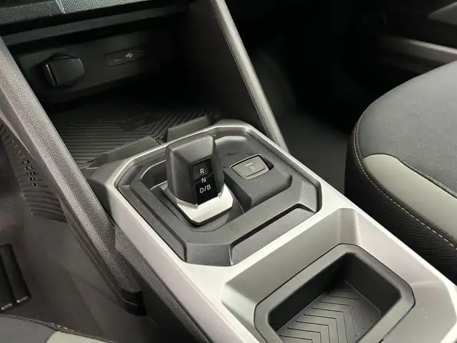 Dacia Duster view 14