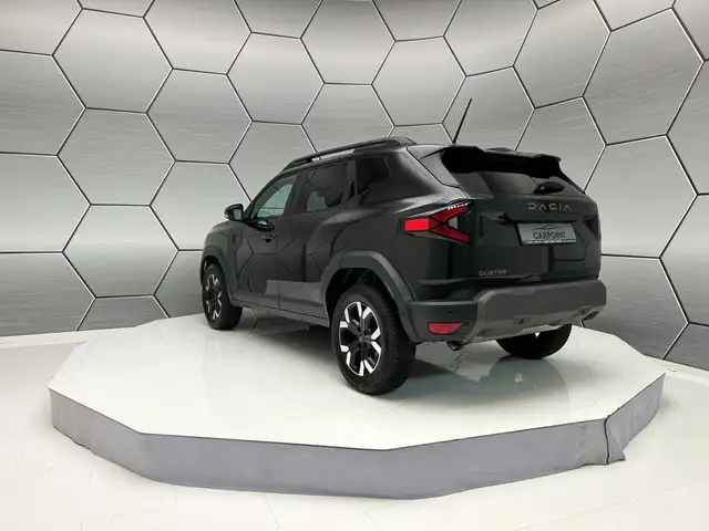 Dacia Duster view 4