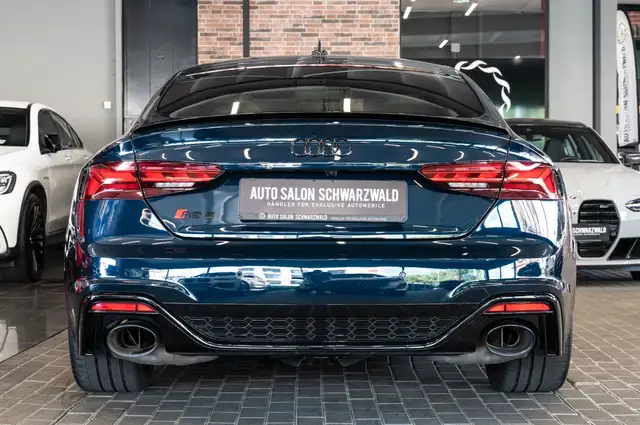 Audi RS5 view 9
