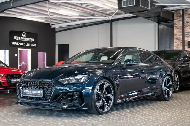 Audi RS5 view 2