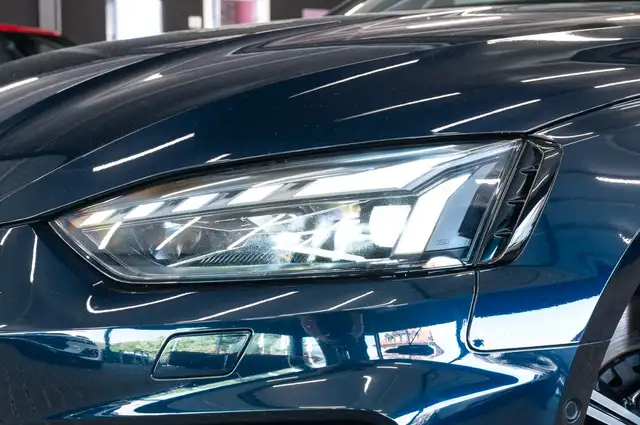 Audi RS5 view 4