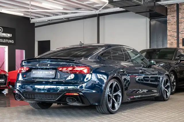 Audi RS5 view 7