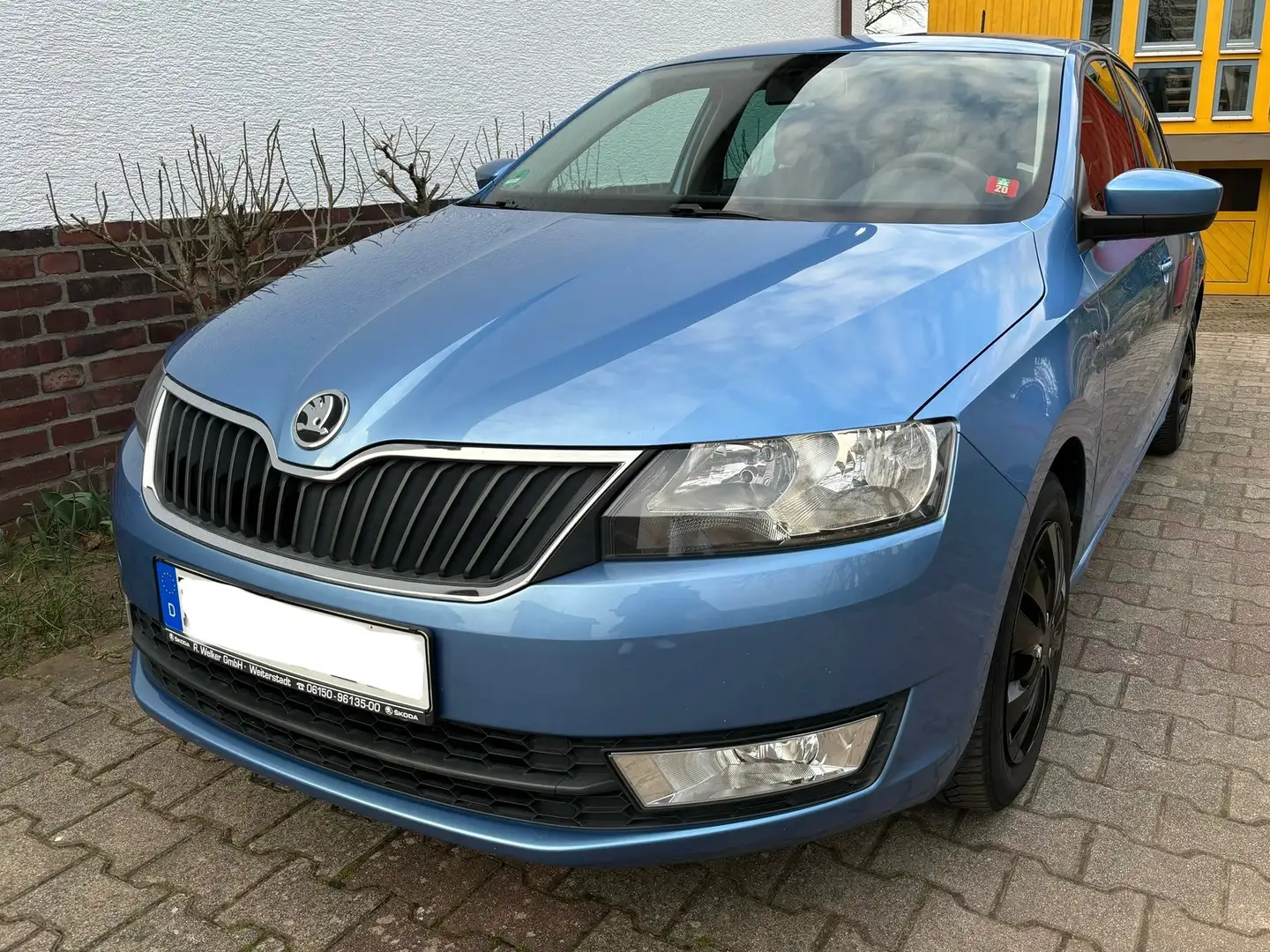 Skoda Rapid/Spaceback Rapid Spaceback 1.6 TDI Drive Blau - 1