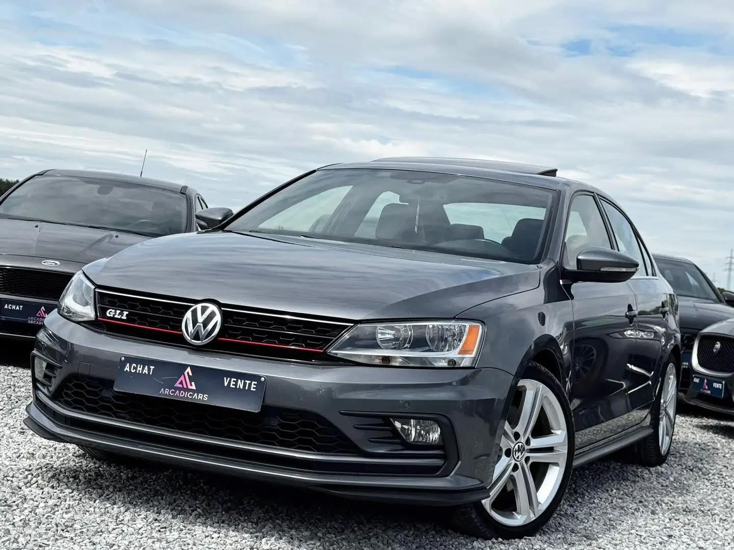 Volkswagen Golf GTI JETTA GTI - TOIT OUVRANT - CUIR - CAMERA Grey - 1