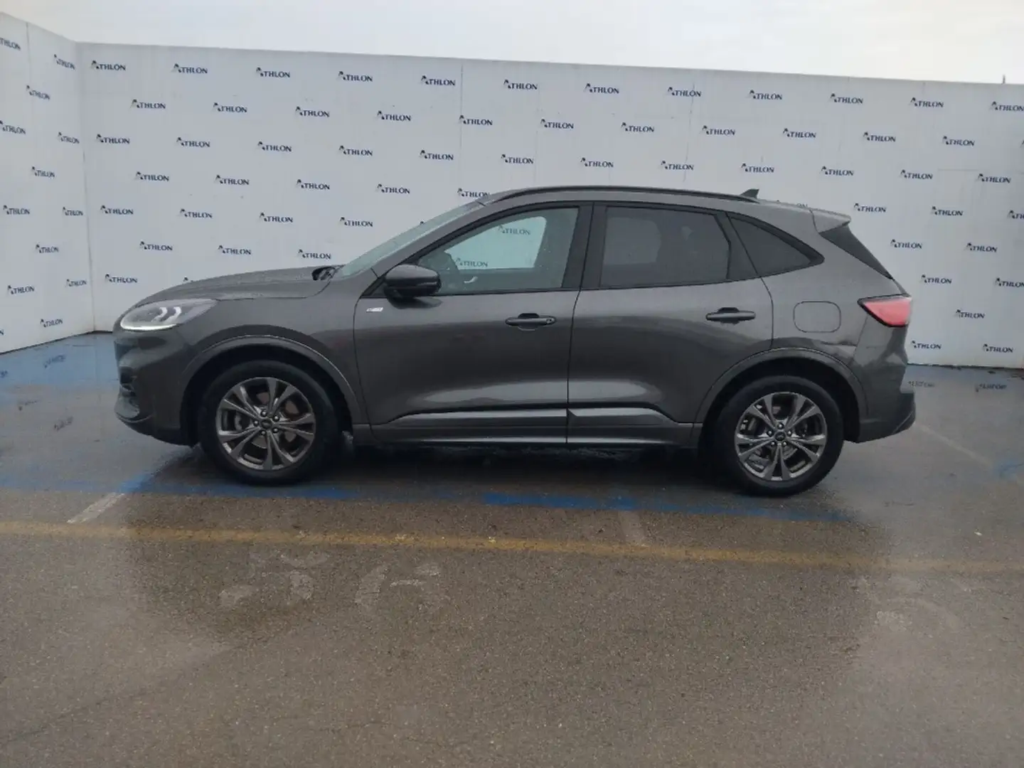 Ford Kuga 1.5 EcoBlue ST-Line FWD 120 Aut. Gris - 2