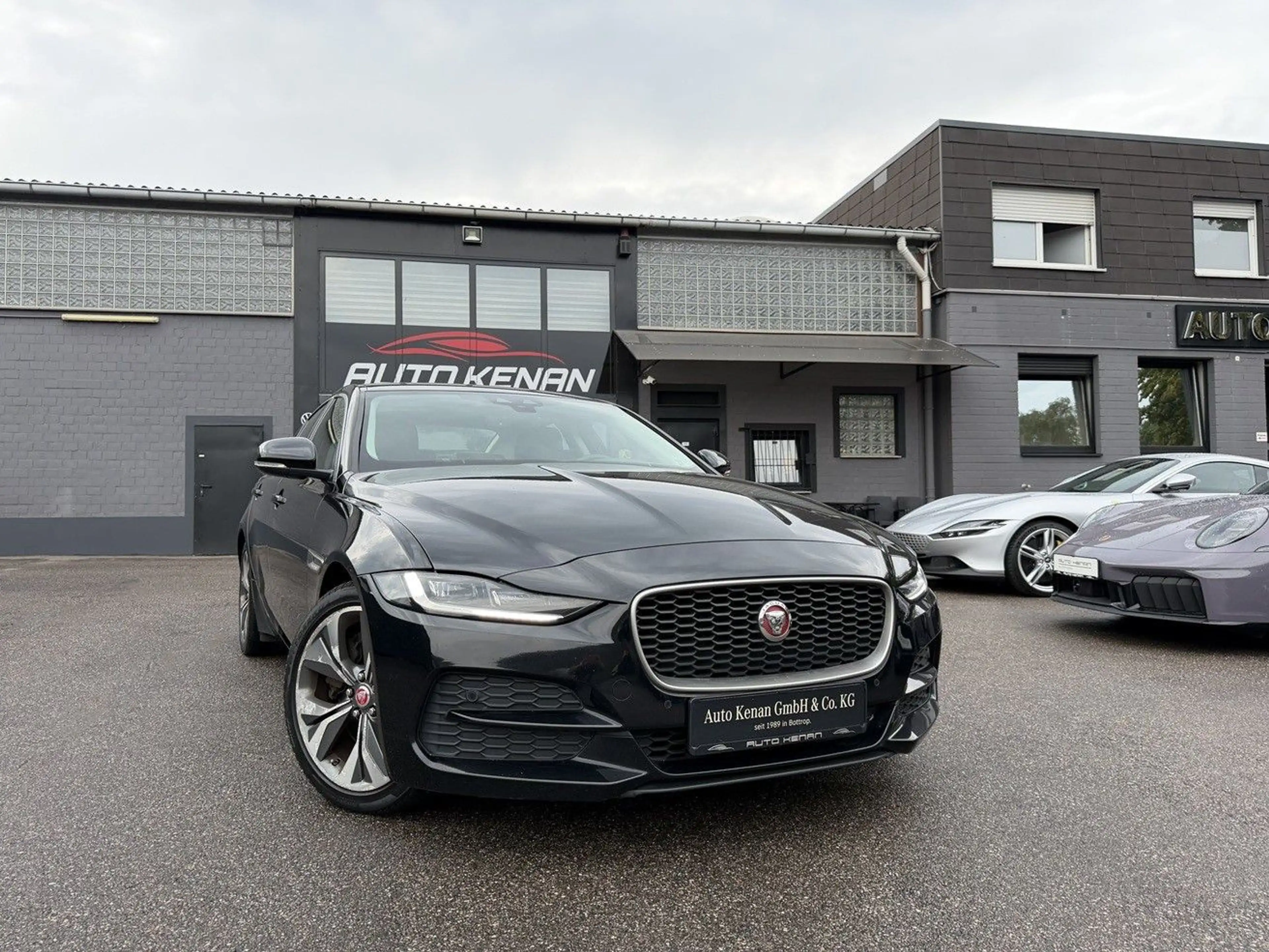 Jaguar XE D180 S AWD ACC/Leder/Kamera/InControl/LED/18' — photo 3