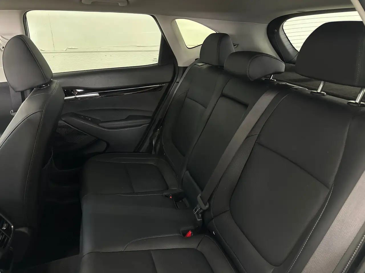 Kia Seltos снимка Kia Seltos
