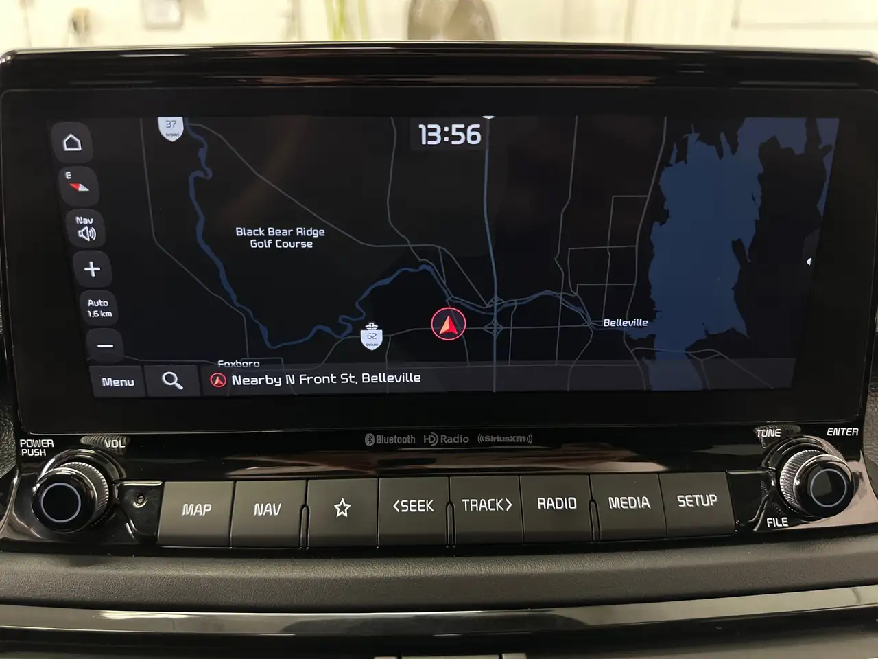 Kia Seltos снимка Kia Seltos