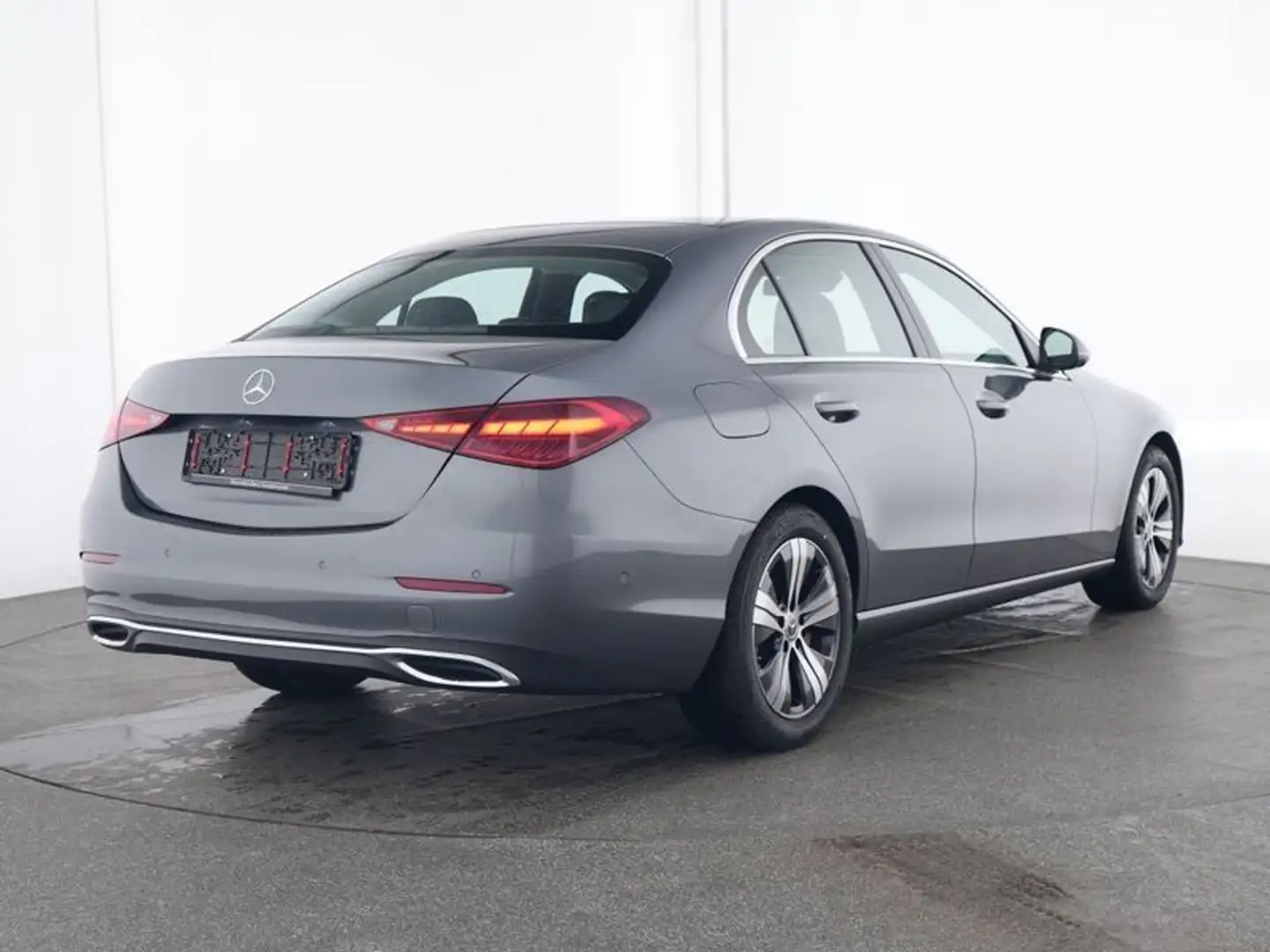 Mercedes-Benz C 180 AVANTGARDE+LED+NAVI+360°+LENKHZG+AMBIENTE Grau - 2