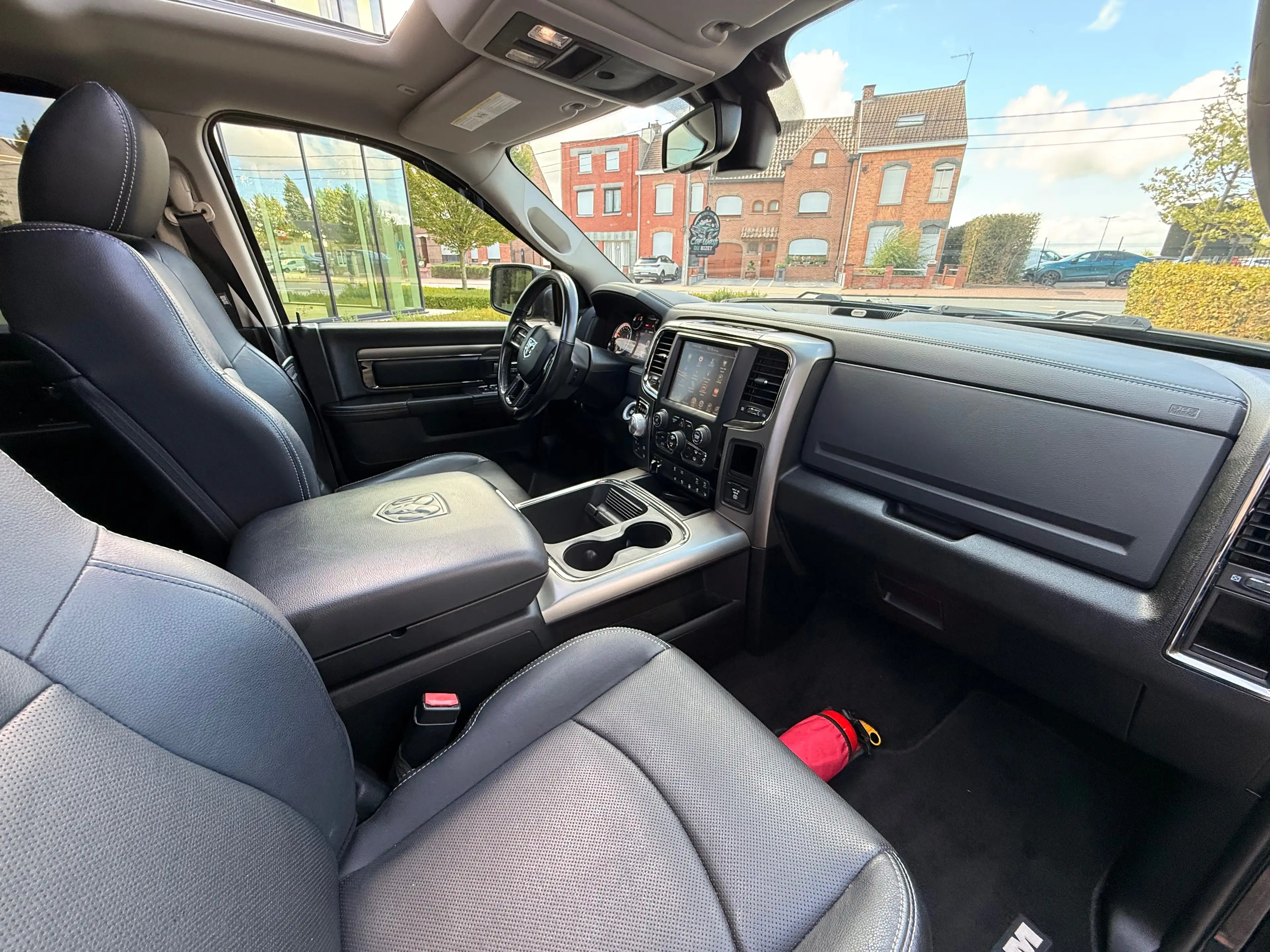 Dodge RAM — photo 15