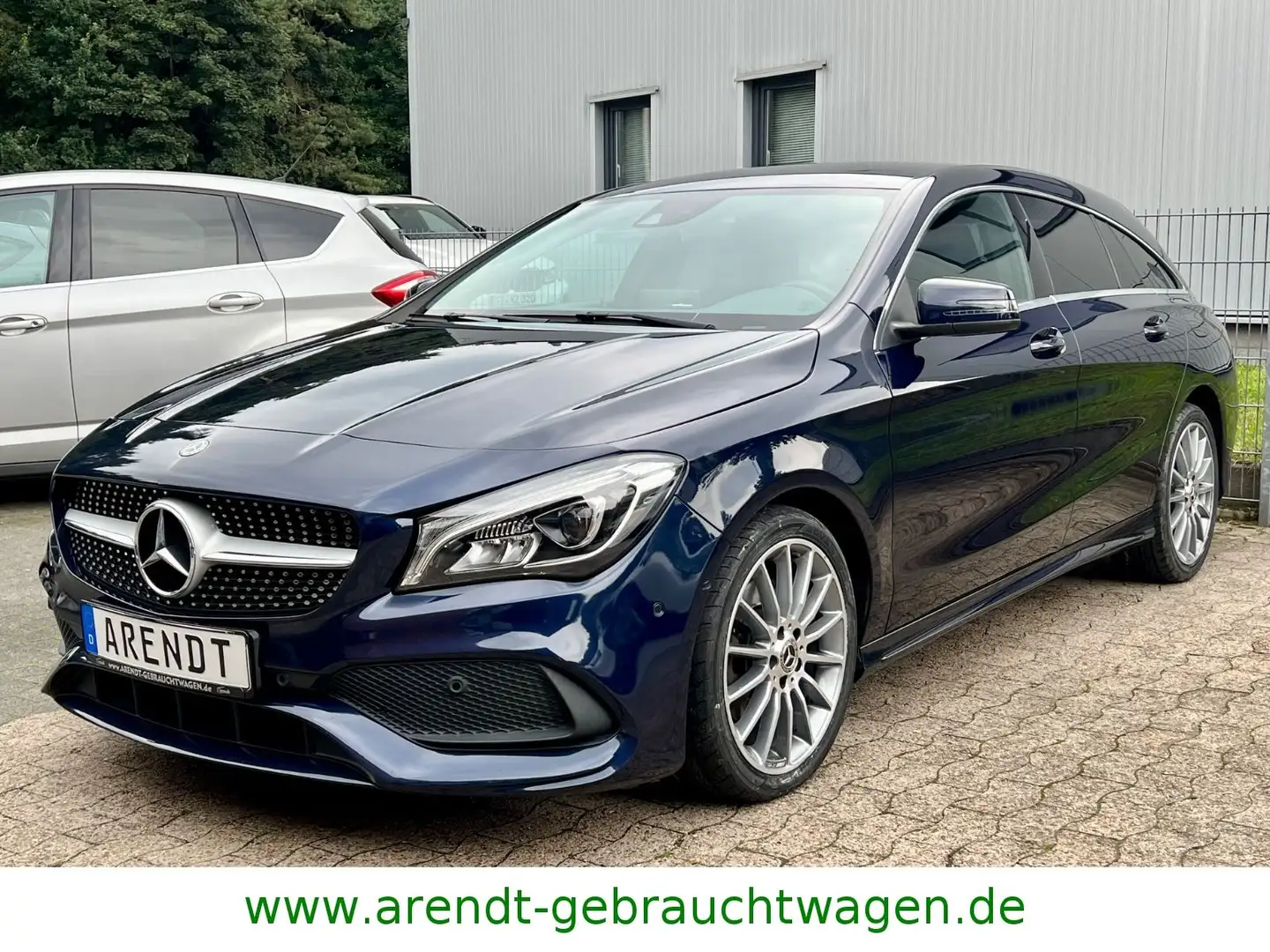 Mercedes-Benz CLA 250 *AMG-LINE/AUTOMATIK/RFK/SKZ/AHK/LED/PDC* Blau - 1