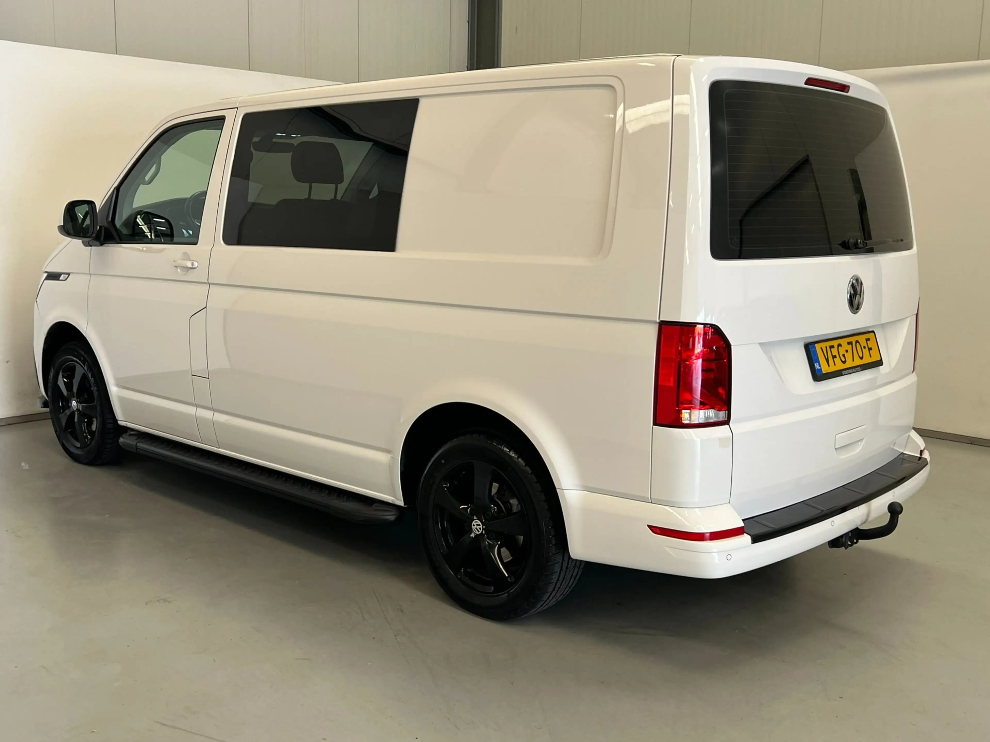 Volkswagen Transporter 2.0 TDI Dub. Cabine / 5-pers / NL-auto / CarPlay — photo 4