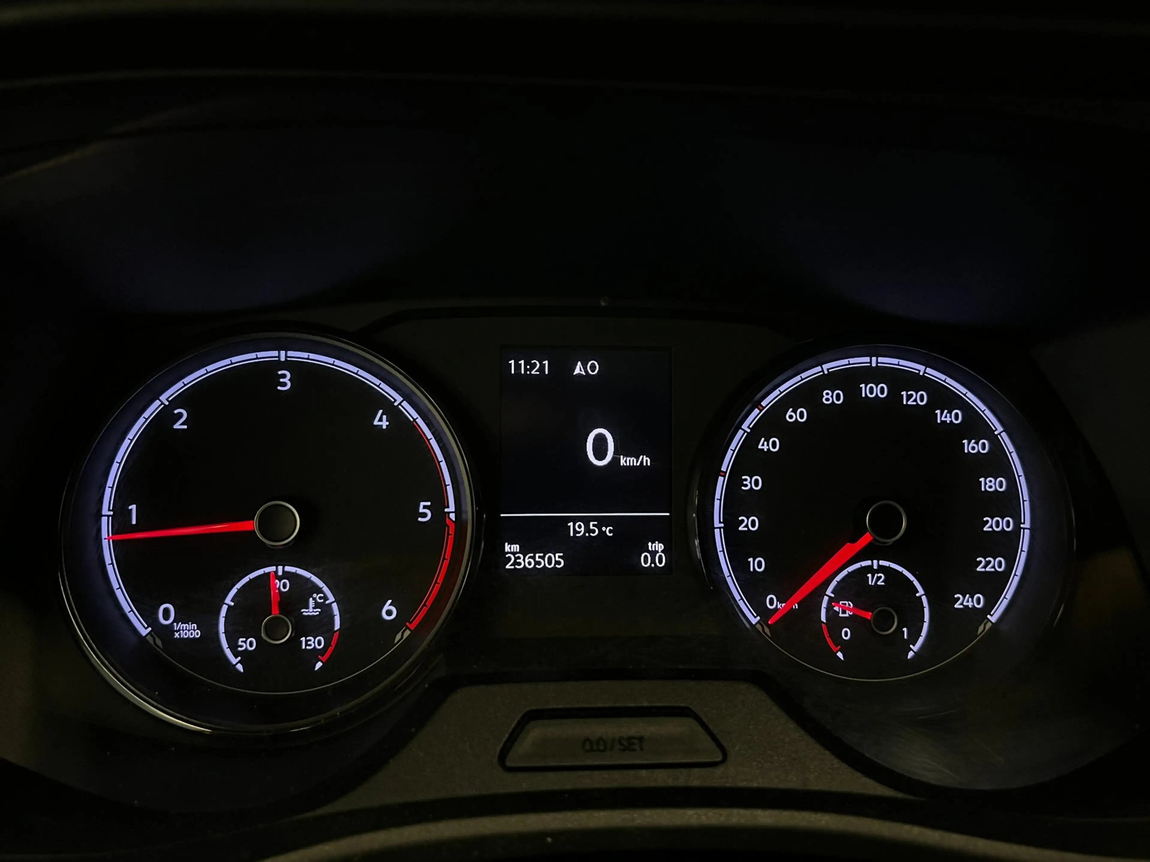 Volkswagen Transporter 2.0 TDI Dub. Cabine / 5-pers / NL-auto / CarPlay — photo 12
