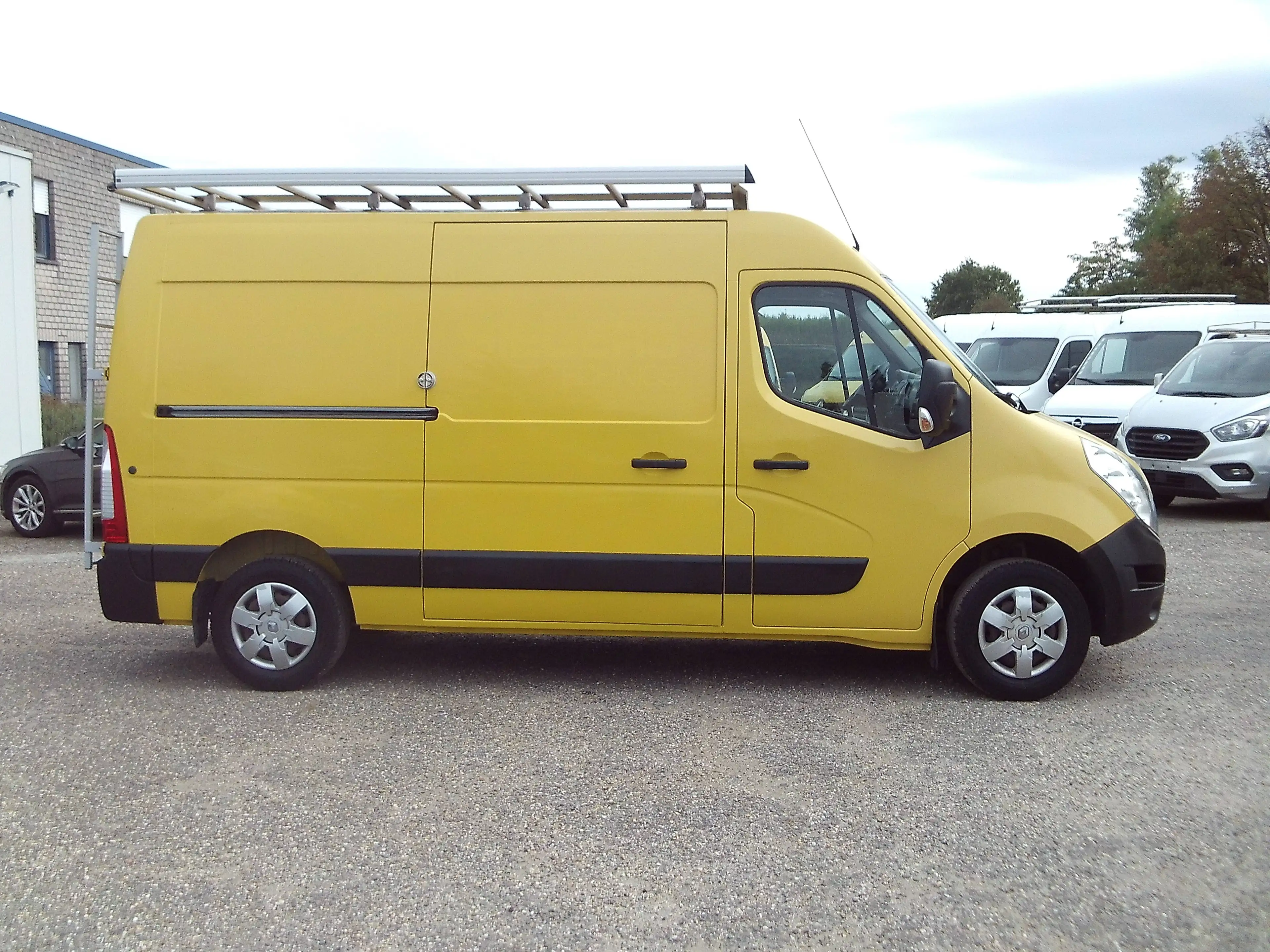 Renault Master 2.3 dCi 35 L2H2 Grand Confort (E5) — photo 3