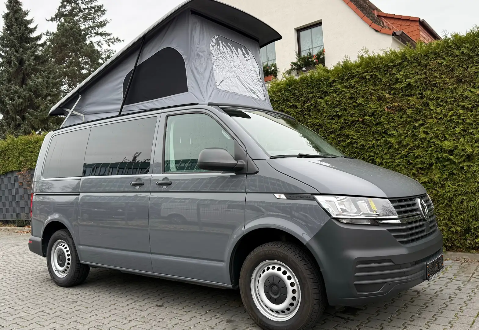 Volkswagen T6.1 California TDI *150PS *AUFSTELLDACH *CAMPER *BEACH *GARANTIE Grau - 2