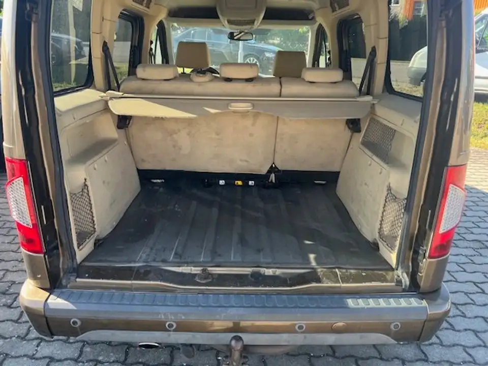 Ford Tourneo Connect Trend kurz 1,8 TDCi – Bild 10