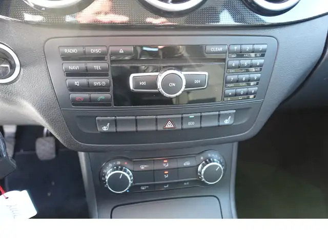 Mercedes-Benz B Class view 14