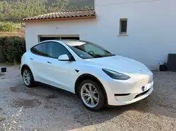 Tesla Model Y Long Range Grande autonomie