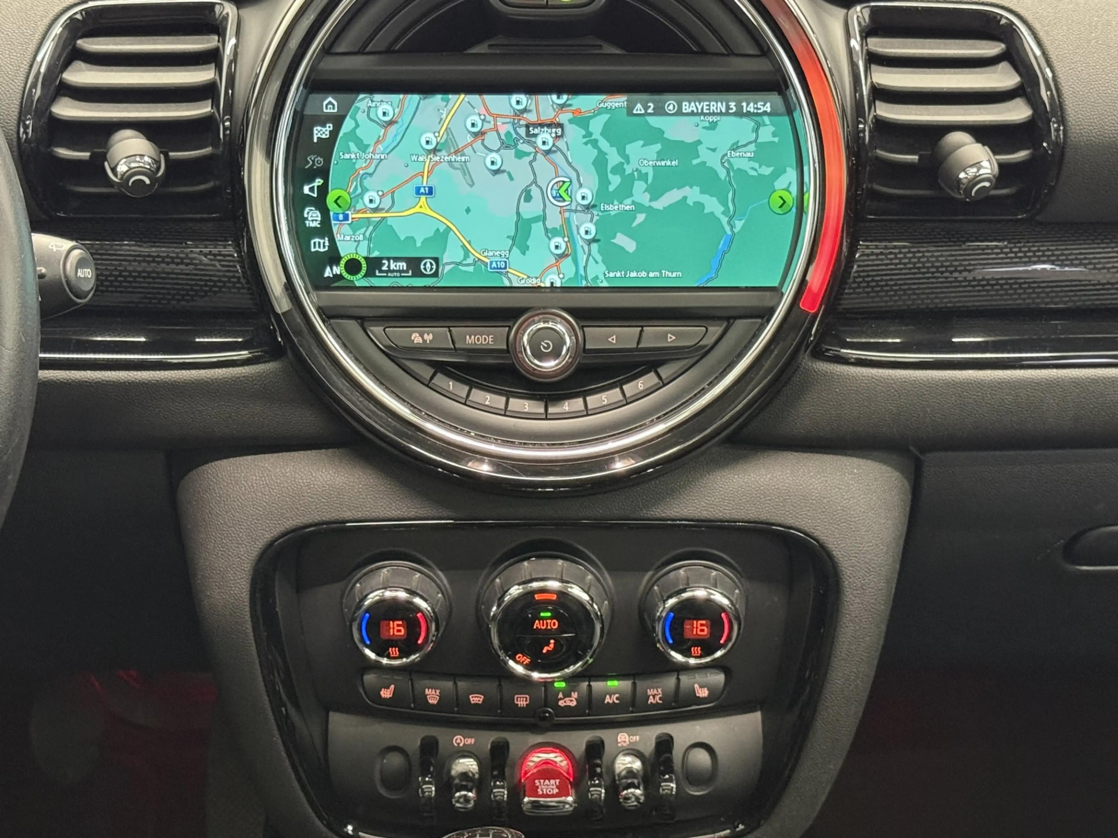 MINI Cooper D Clubman — photo 8