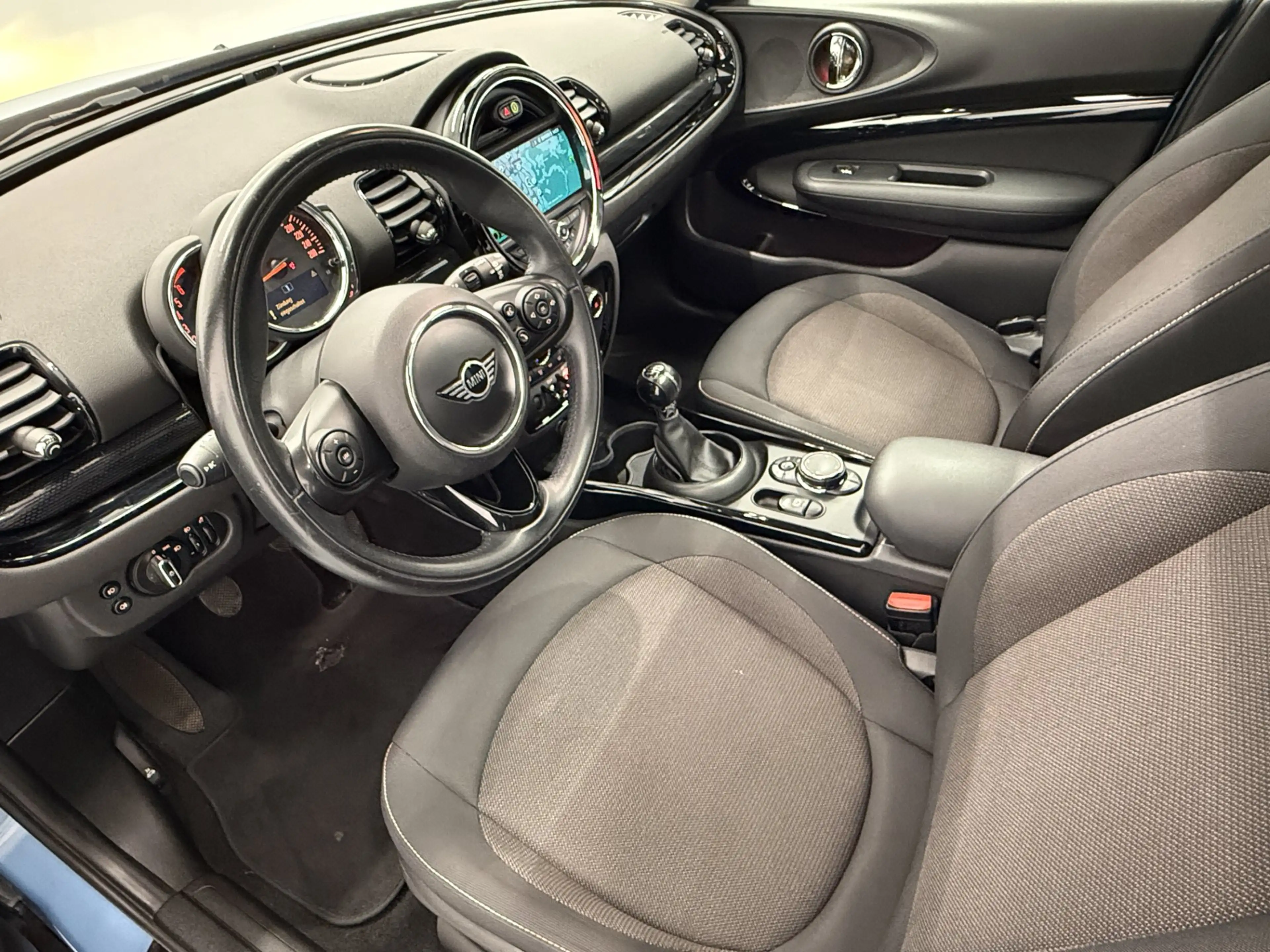 MINI Cooper D Clubman — photo 7