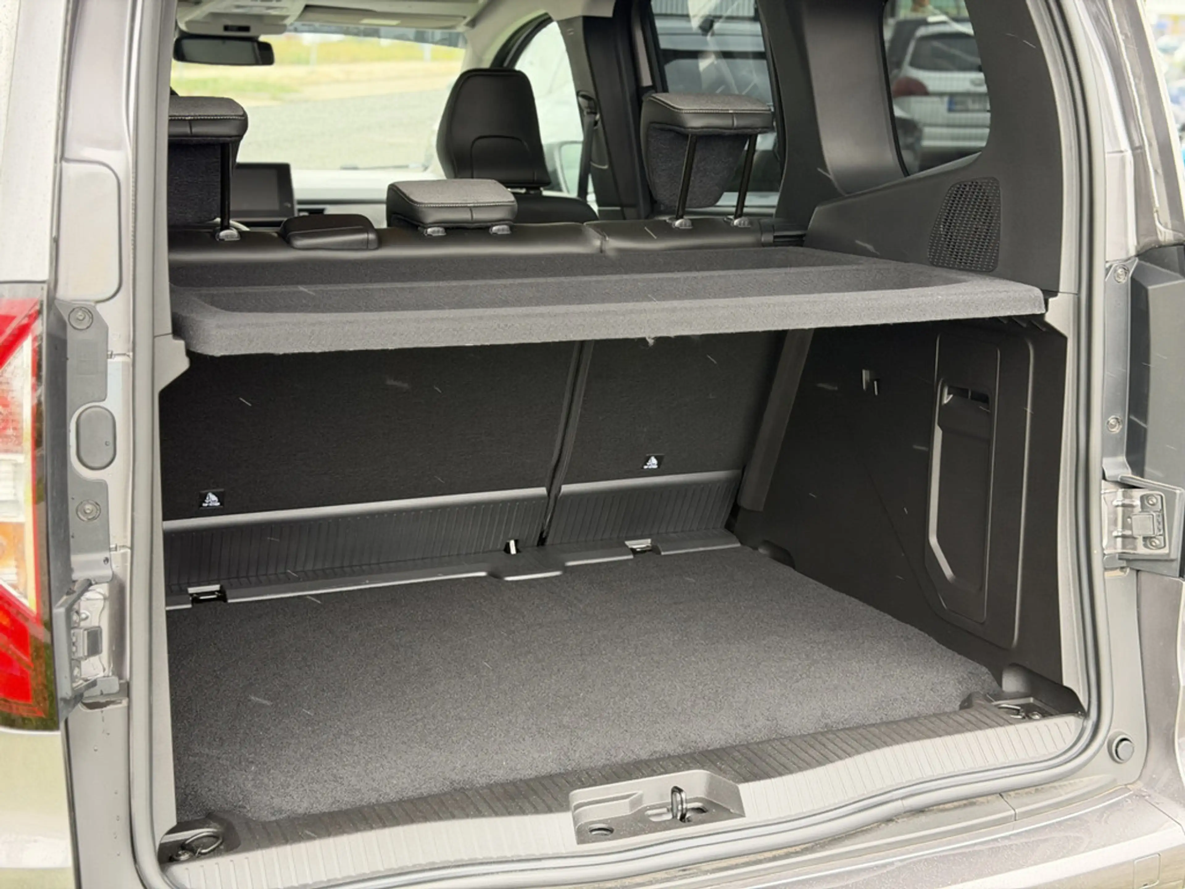 Renault Kangoo III 1.3 Techno EDC — photo 12