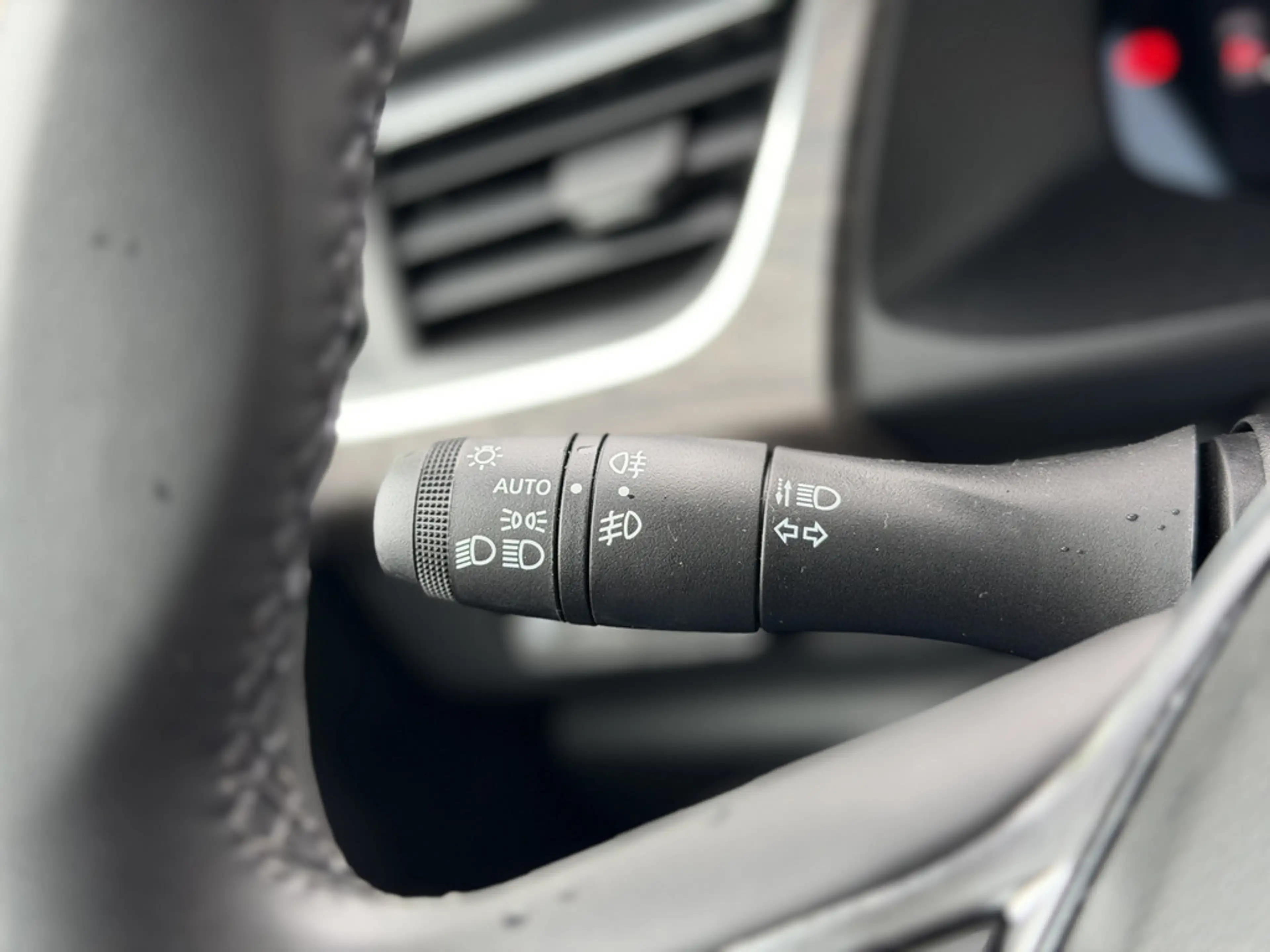 Renault Kangoo III 1.3 Techno EDC — photo 6