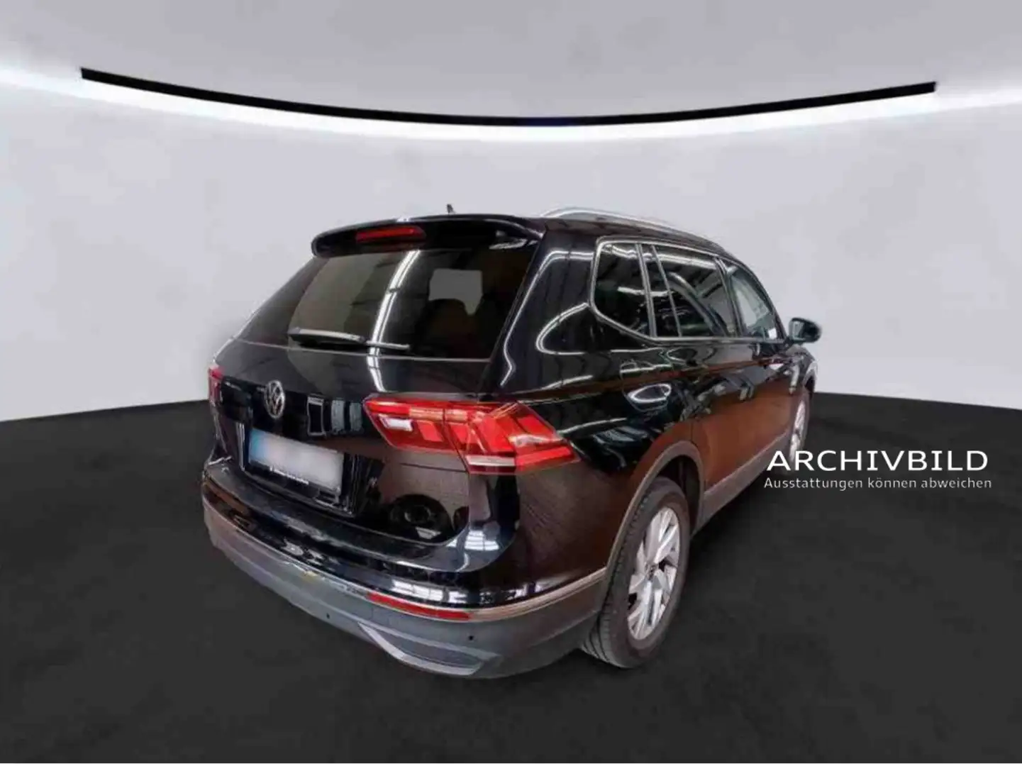 Volkswagen Tiguan Allspace Life DSG PANO NAVI ACC VIRT K Schwarz - 2