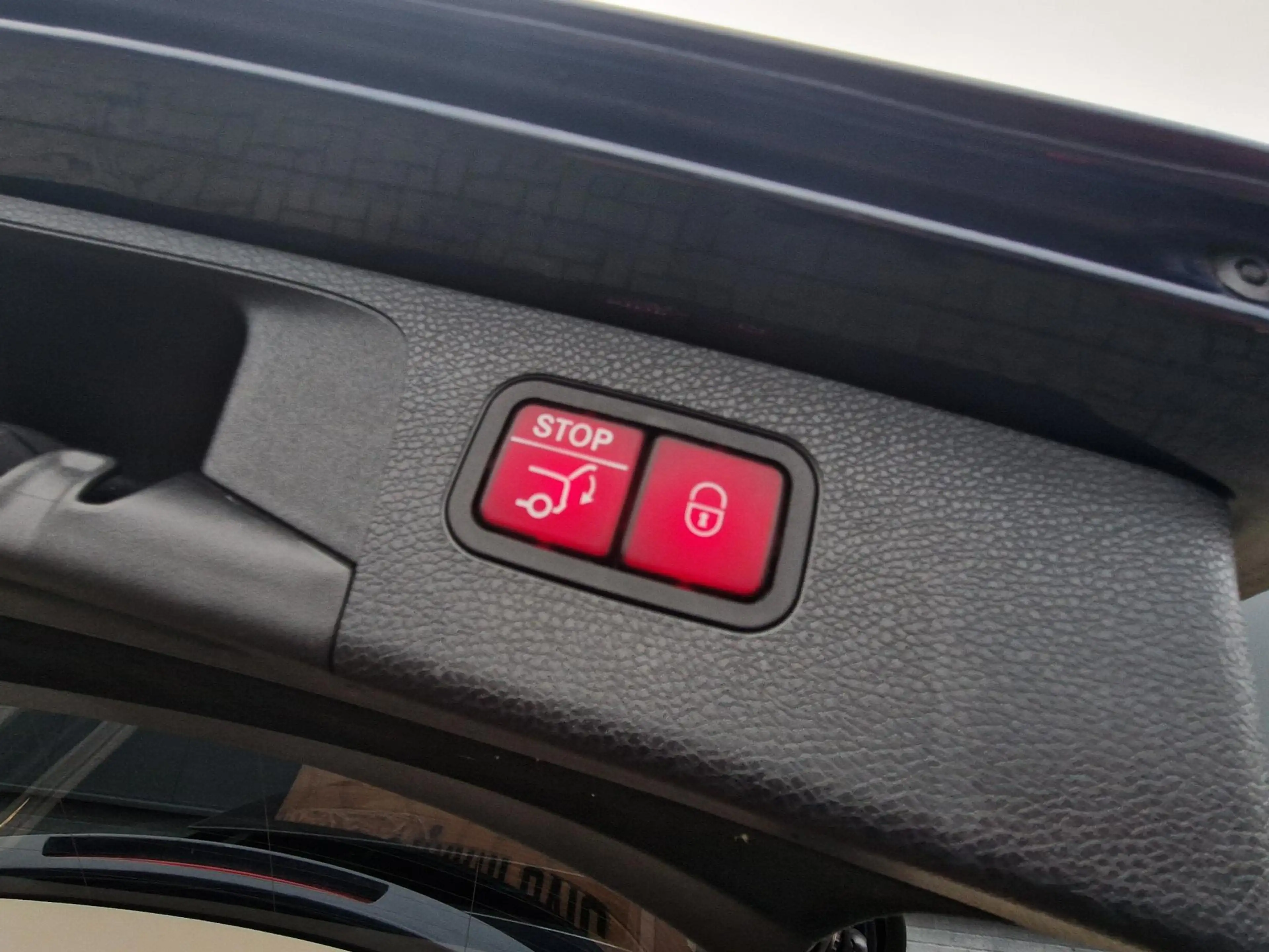 Mercedes-Benz E 63 AMG 4MATIC Premium Plus Akrapovic Full! — photo 18