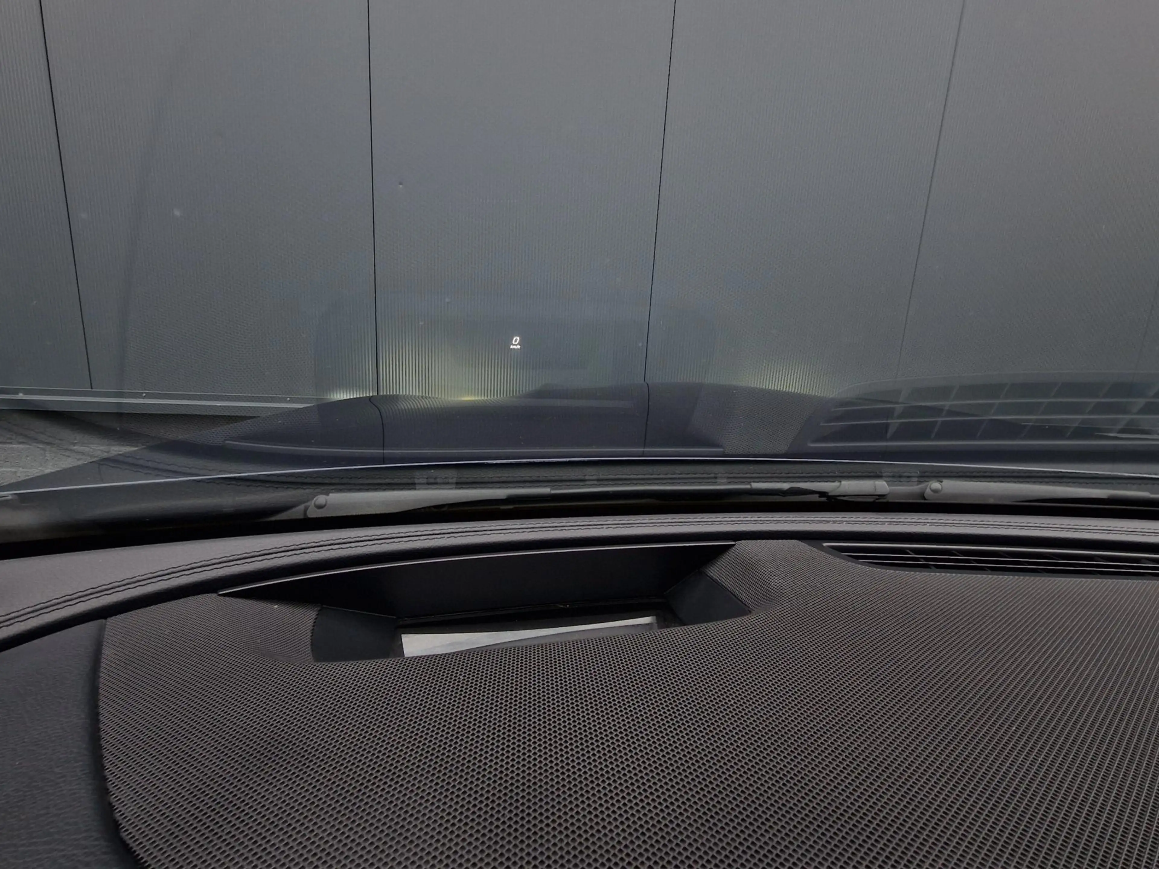 Mercedes-Benz E 63 AMG 4MATIC Premium Plus Akrapovic Full! — photo 28