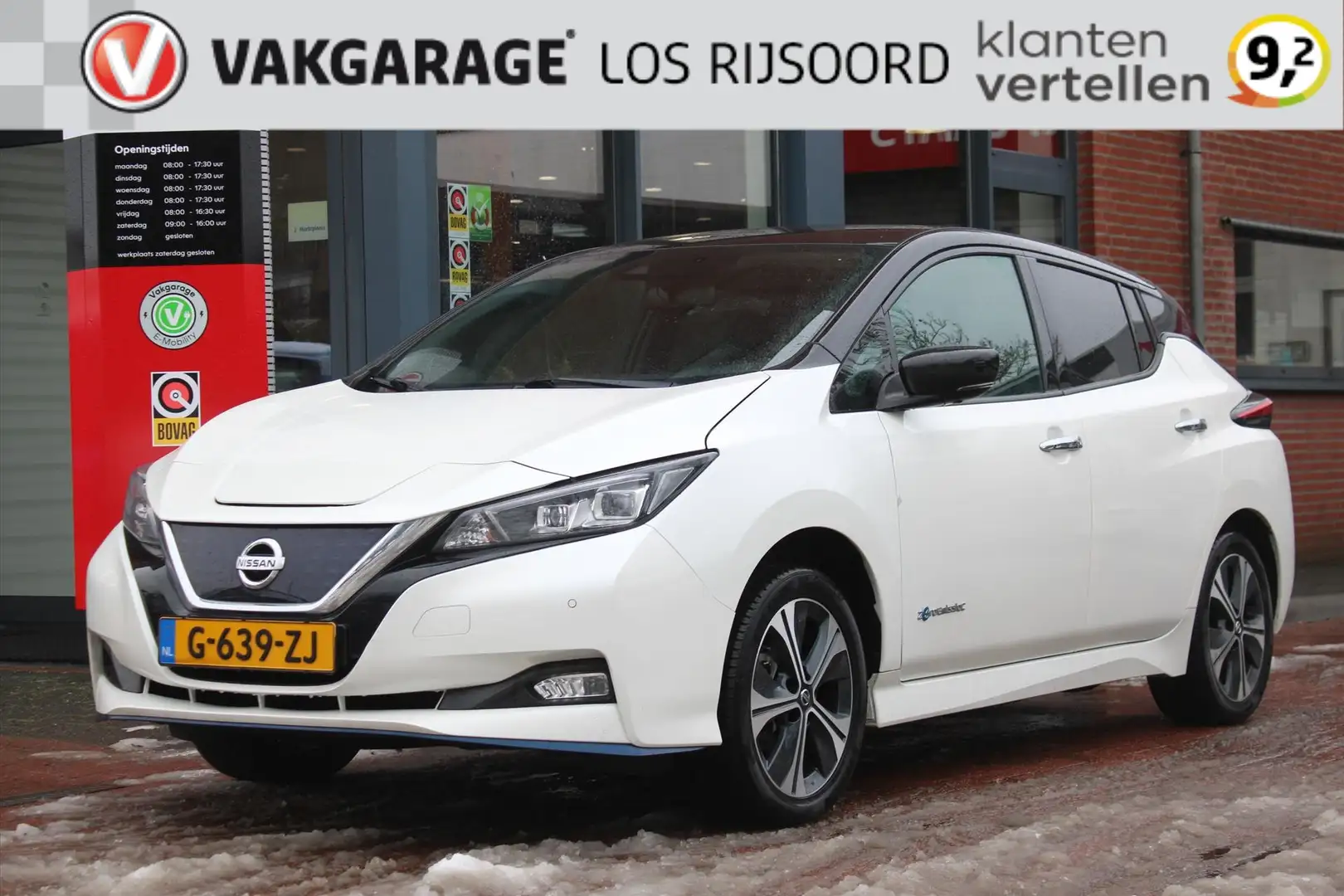 Nissan Leaf EV 62kWh *Tekna* | Carplay | Adaptive Cruise & Cli Blanc - 1
