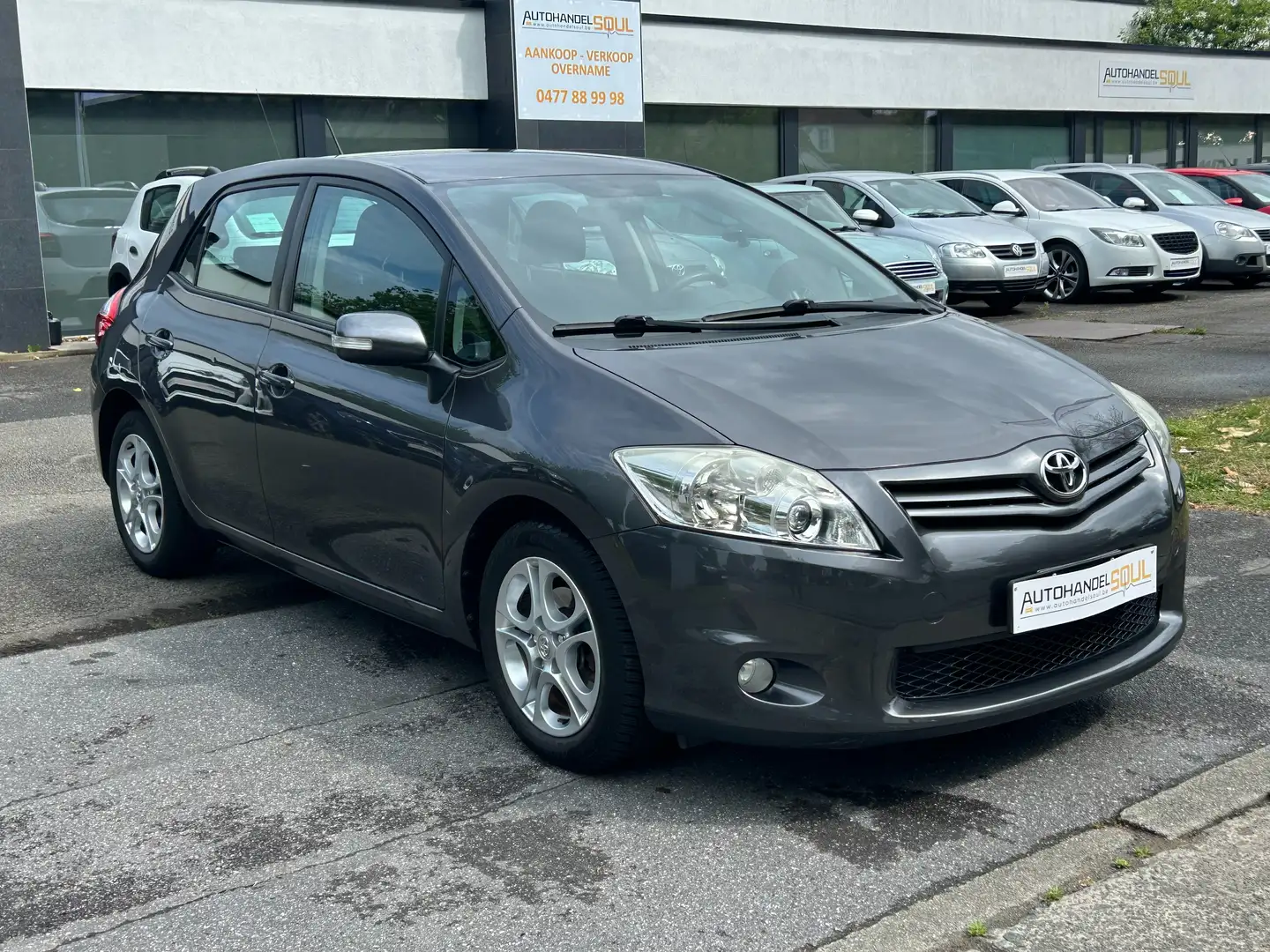Toyota Auris 1.3i, 2011, 117.620km, Airco, Keuring, 1j Garantie Grijs - 2