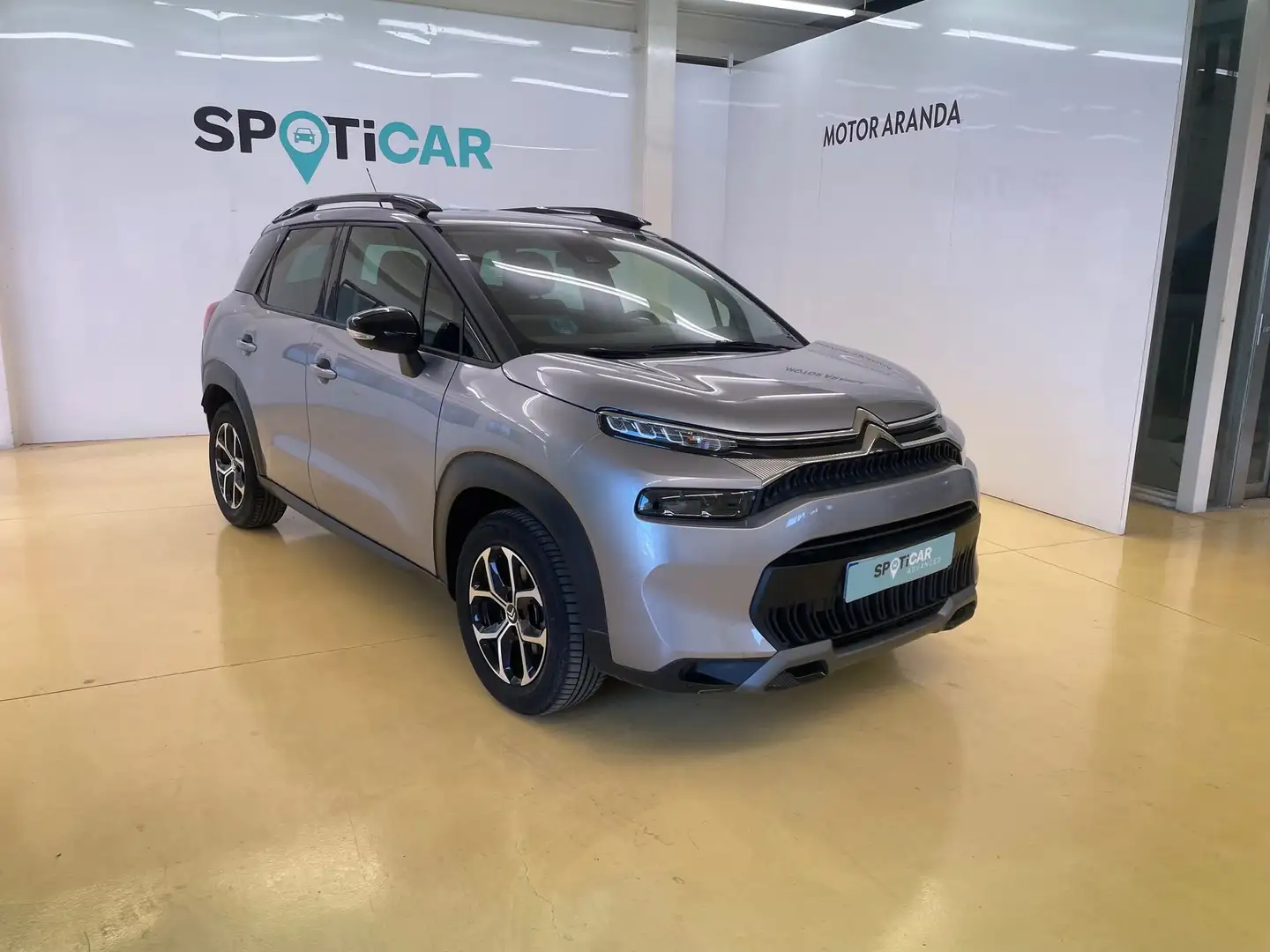 Citroen C3 Aircross Puretech S&S Plus 110 Gris - 2