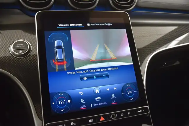 Mercedes-Benz C-Class view 11