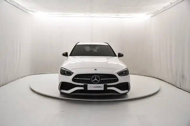 Mercedes-Benz C-Class view 5