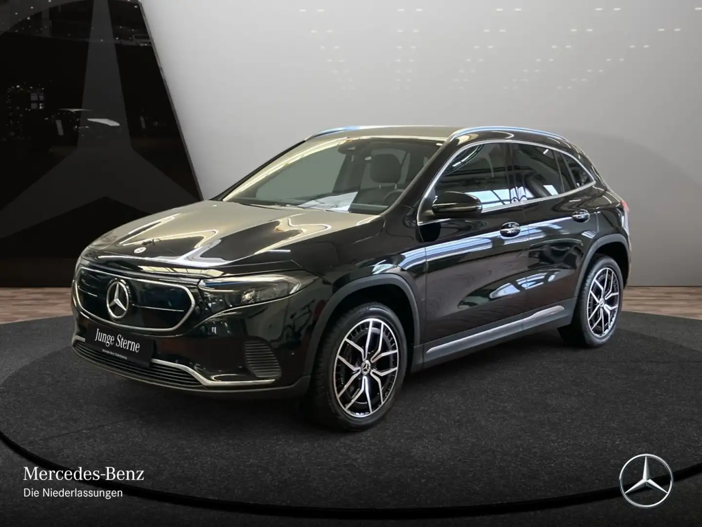 Mercedes-Benz EQA 300 4M PROG+19"+PLUS-PAKET+KAMERA+KEYLESS+SPUR Schwarz - 2
