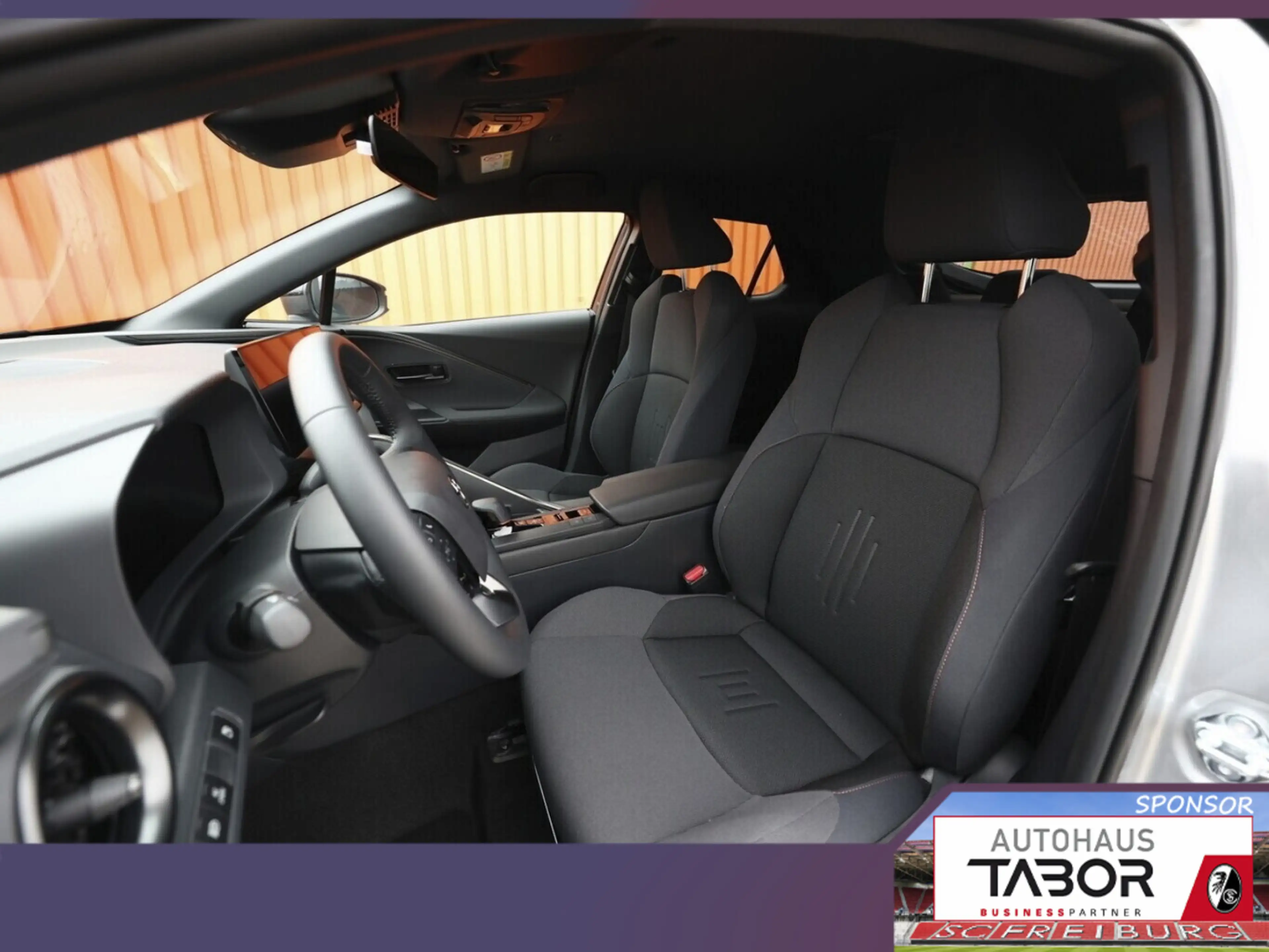 Toyota C-HR PHEV Teamplayer Nav eHk SmarKey UVP-29%* — photo 6