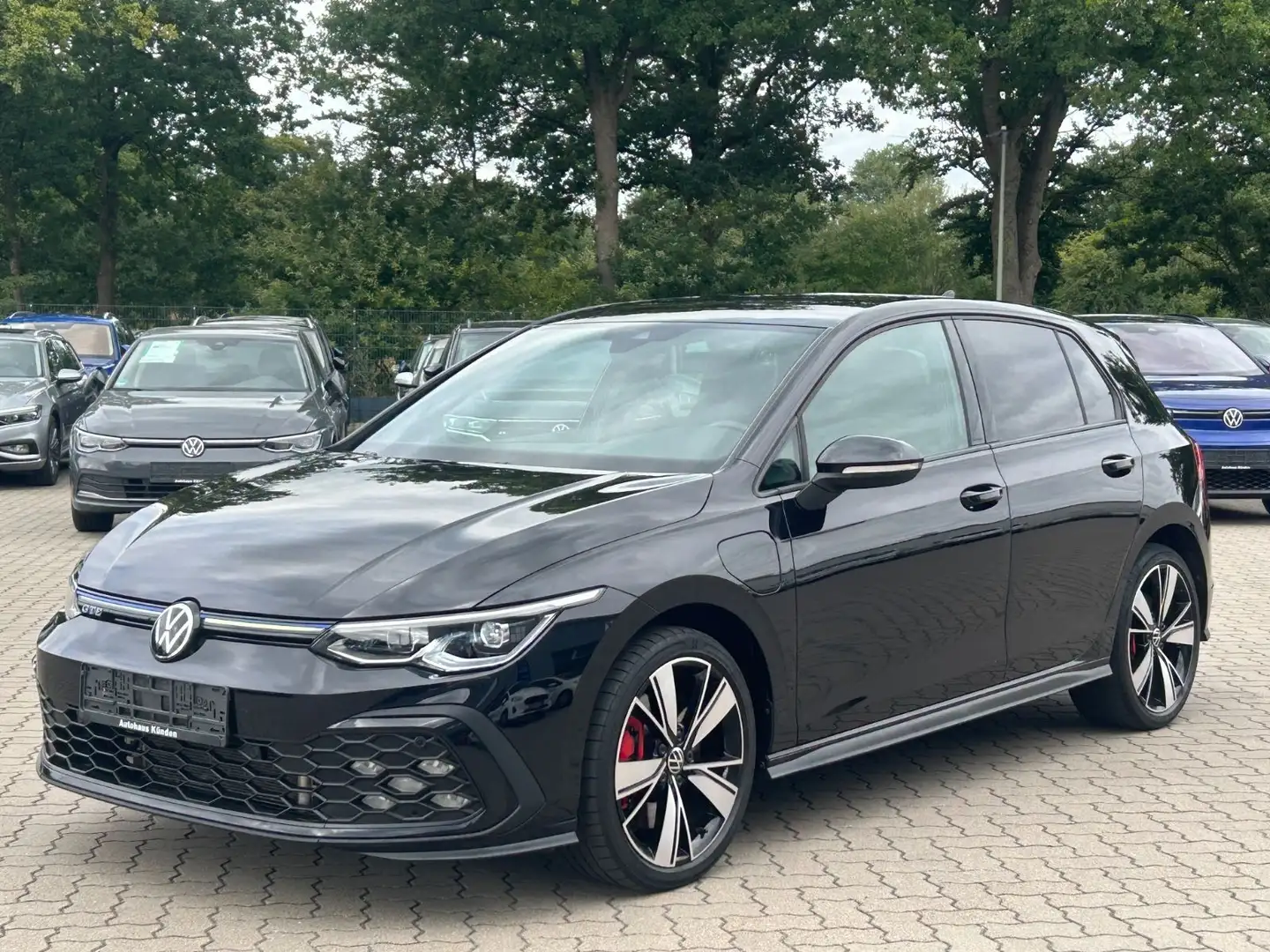Volkswagen Golf VIII Lim. GTE eHybrid°ACC°RFK°IQ°AHK° Schwarz - 1